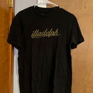 VINTAGE ILLADELPH T-SHIRT
